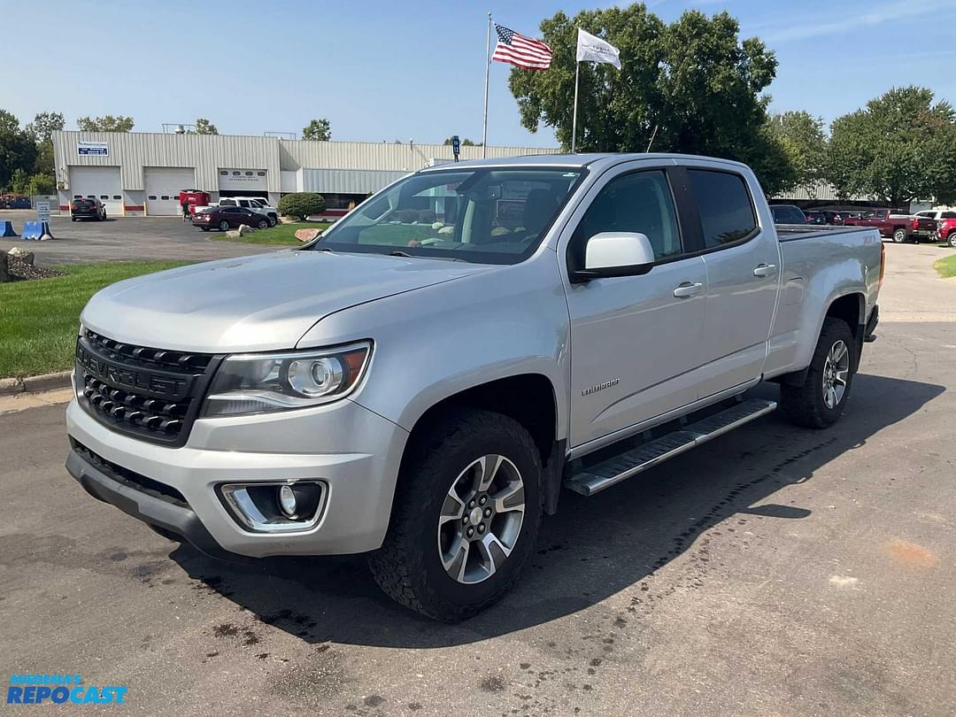 Image of Chevrolet Colorado Primary image