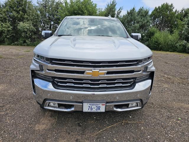 Image of Chevrolet Silverado equipment image 1