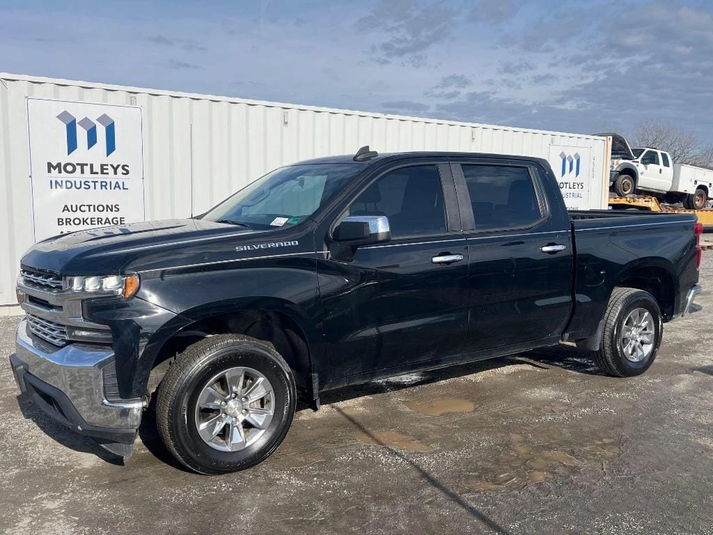 2019 Chevrolet 1500 Equipment Image0
