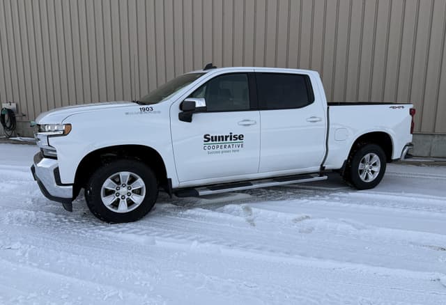 Image of Chevrolet 1500 equipment image 1