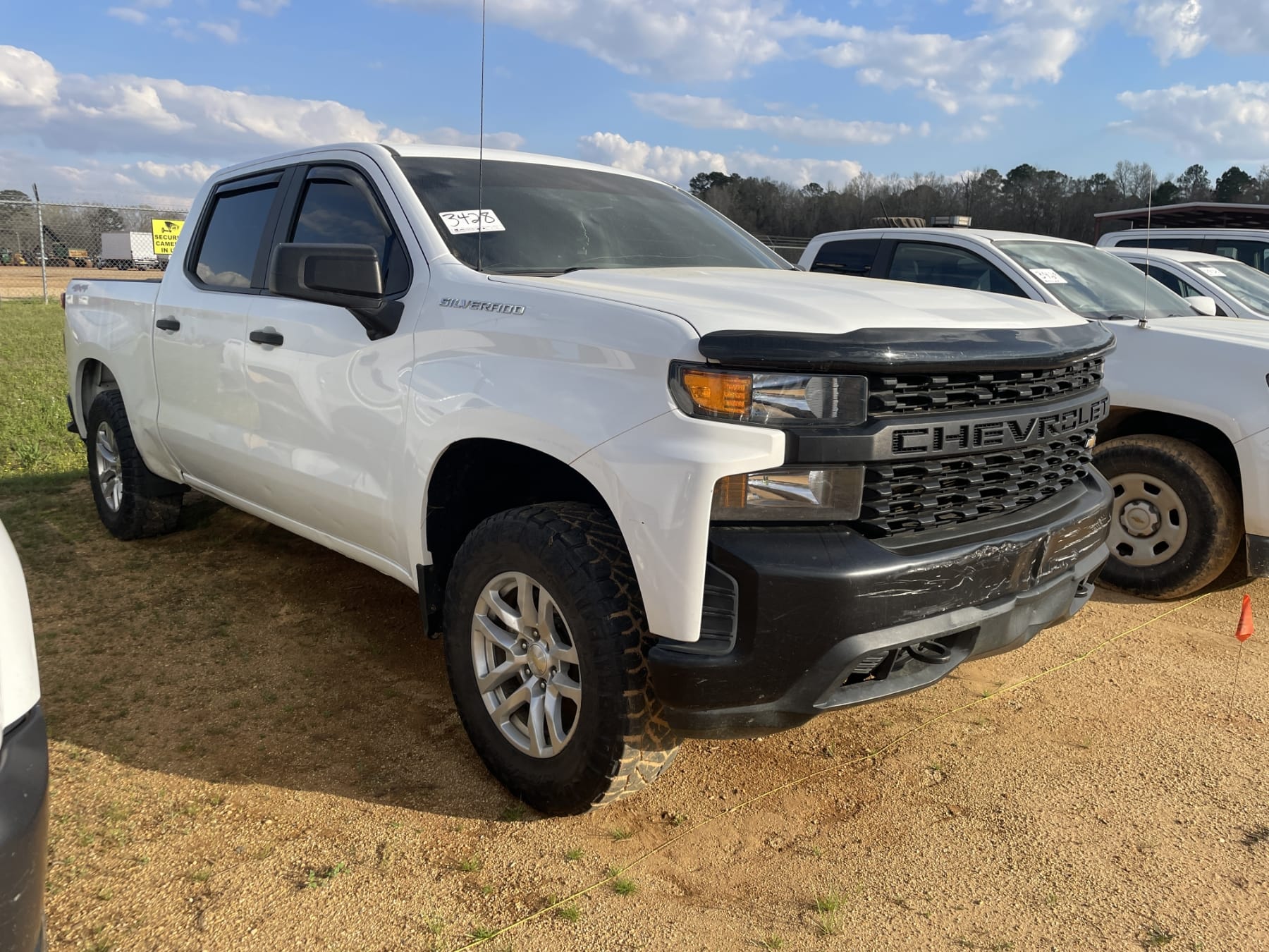 2019 Chevrolet 1500 Equipment Image0