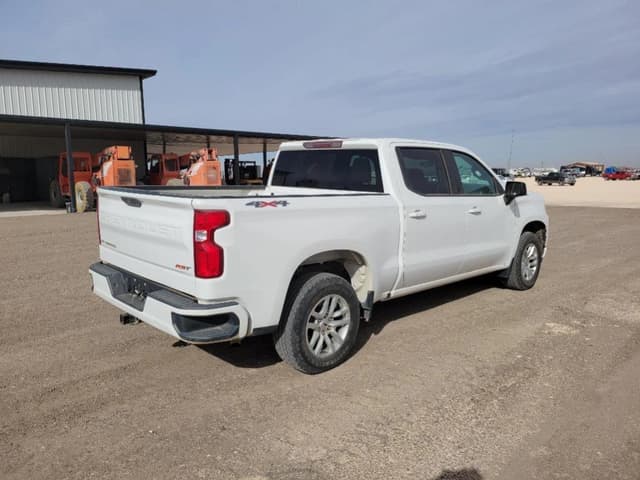 Image of Chevrolet 1500 equipment image 4