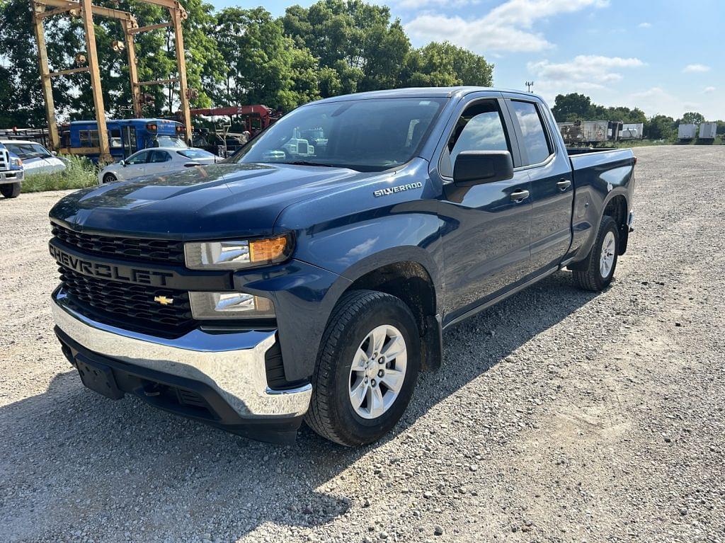 Image of Chevrolet 1500 Primary image