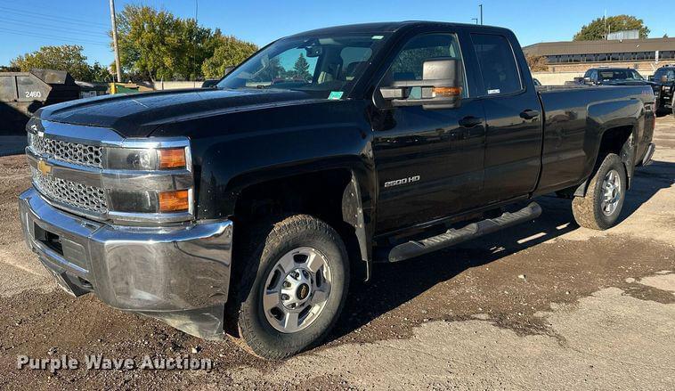 Image of Chevrolet 2500HD Primary image