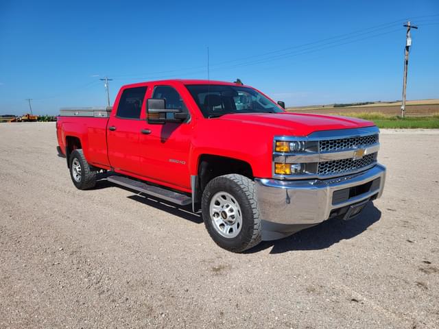 Image of Chevrolet 3500 equipment image 1