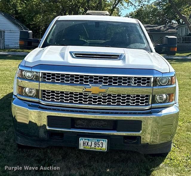 Image of Chevrolet 3500HD equipment image 1