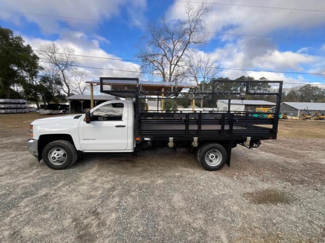 Image of Chevrolet 3500HD equipment image 1