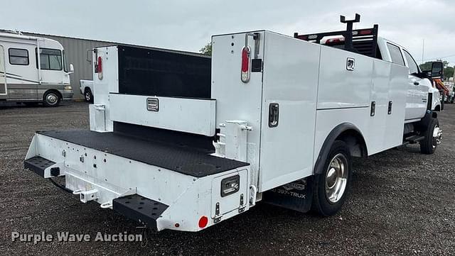 Image of Chevrolet 4500HD equipment image 4
