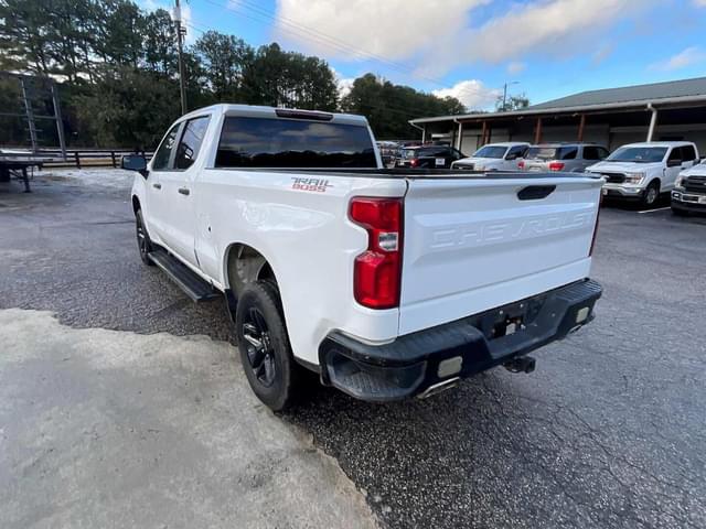Image of Chevrolet Silverado equipment image 2