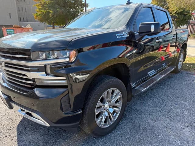 Image of Chevrolet Silverado equipment image 3