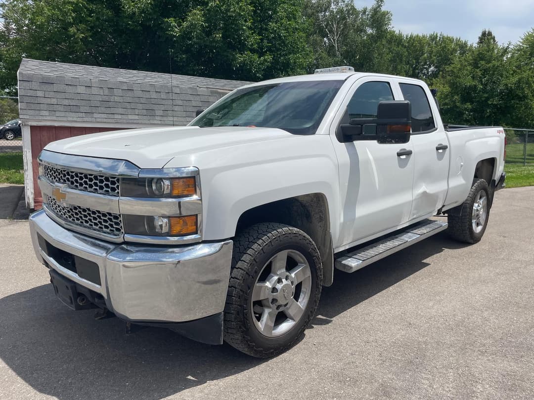 Image of Chevrolet 2500 Primary image
