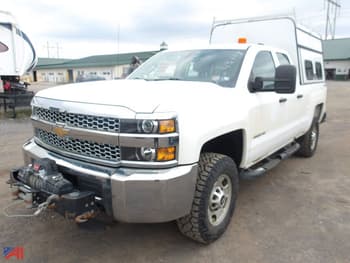 2019 Chevrolet 2500HD Equipment Image0