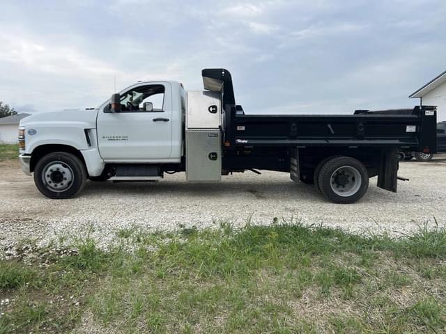 Image of Chevrolet 5500HD equipment image 1