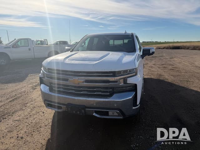 Image of Chevrolet 1500 equipment image 2