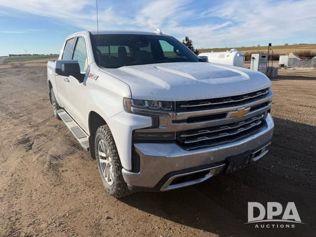 Image of Chevrolet 1500 equipment image 4