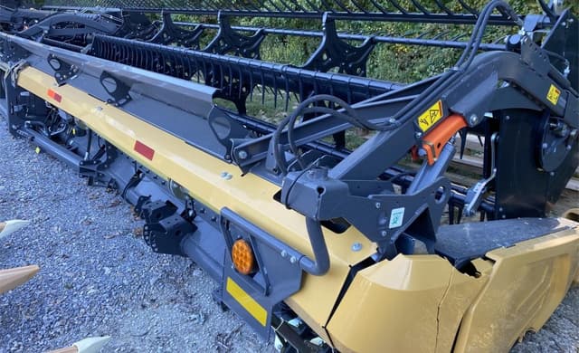 Image of CLAAS 1230 Convio equipment image 1