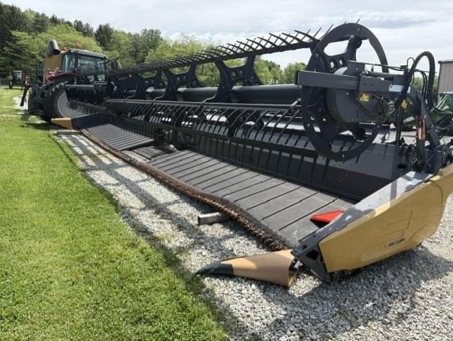 2019 CLAAS 1230 Convio Equipment Image0