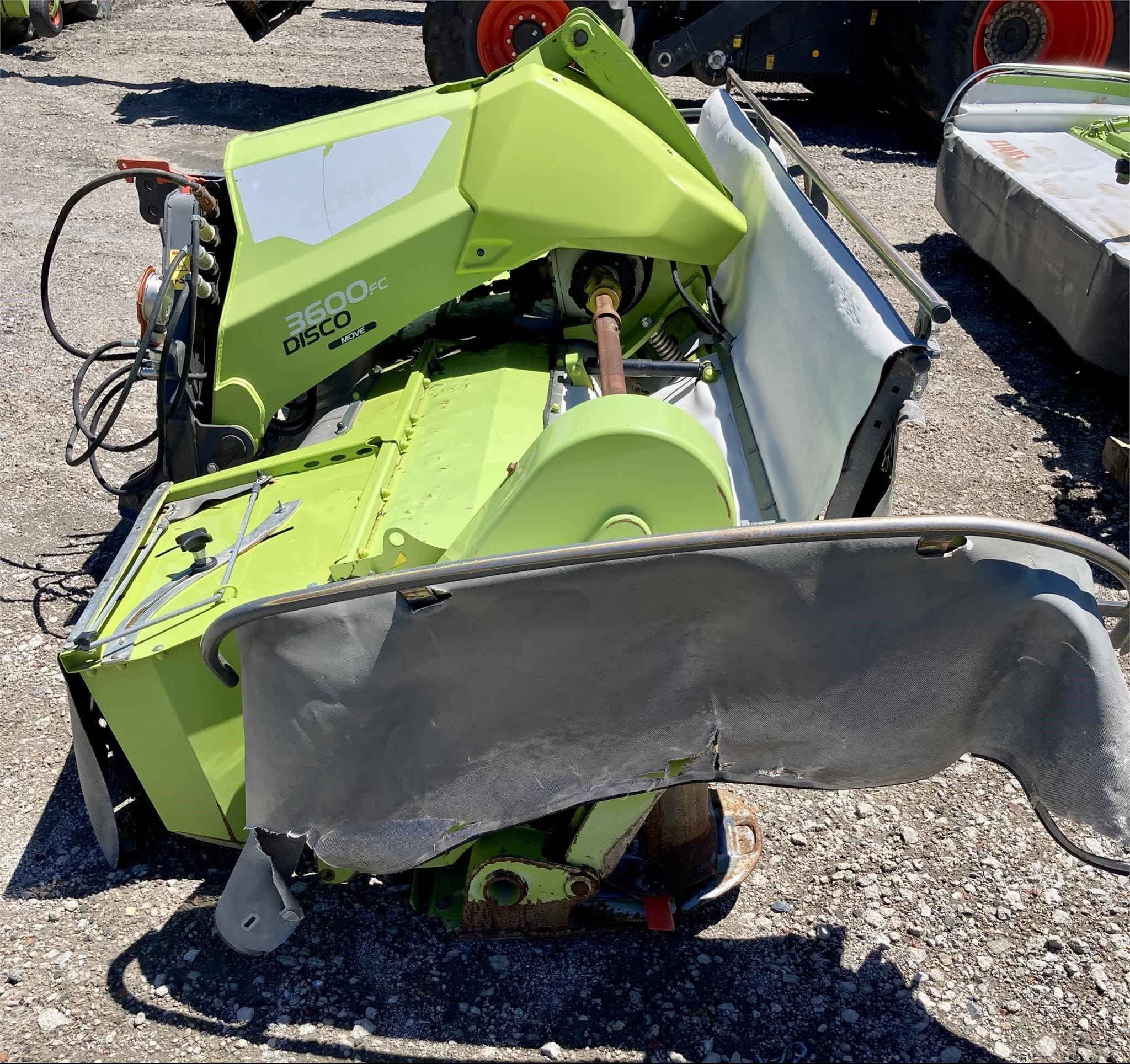 2019 CLAAS 3600FC Disco Equipment Image0