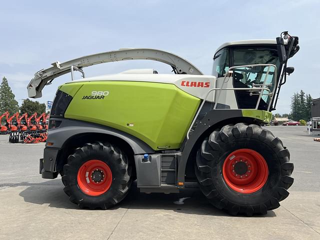 Image of CLAAS Jaguar 980 equipment image 4