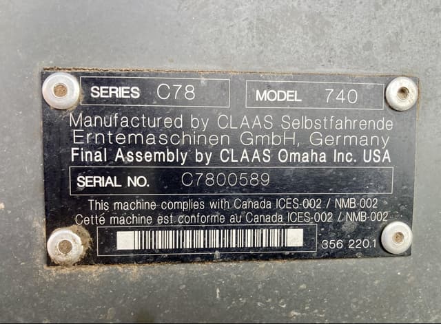 Image of CLAAS LEXION 740 equipment image 1