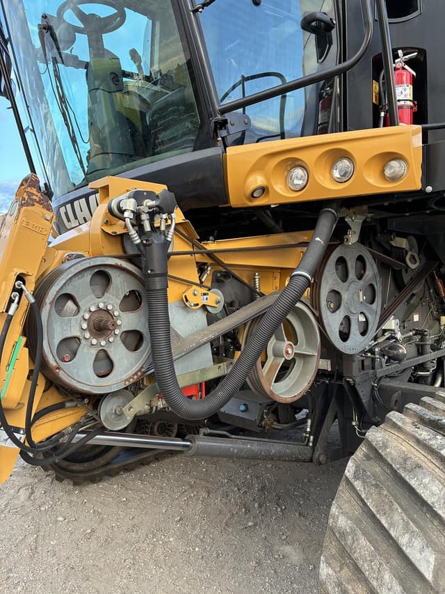 Image of CLAAS LEXION 740TT equipment image 3