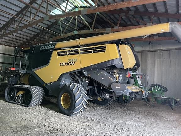 2019 CLAAS LEXION 740TT Combines Class 7 for Sale | Tractor Zoom