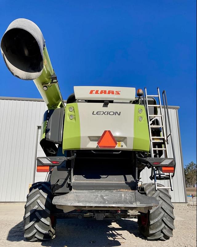 Image of CLAAS Lexion 7500TT equipment image 4