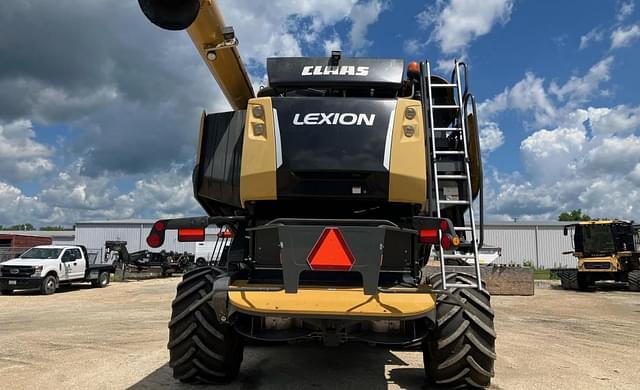 Image of CLAAS LEXION 760TT equipment image 3