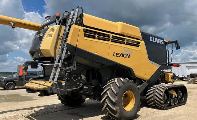 Image of CLAAS LEXION 760TT equipment image 4