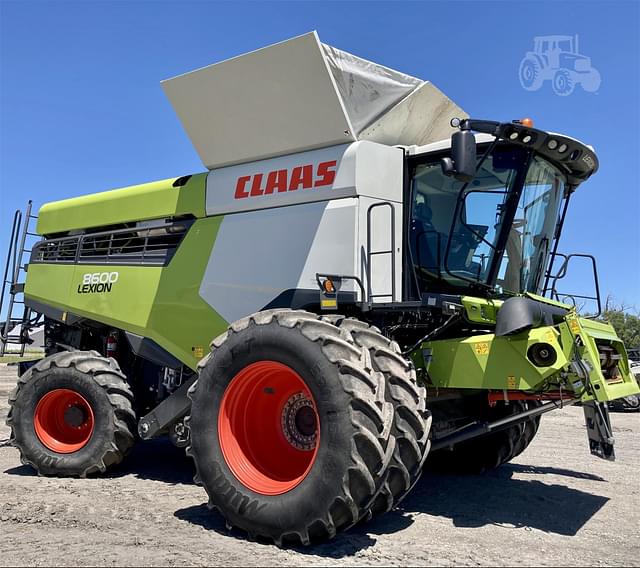 Image of CLAAS Lexion 8600 equipment image 1