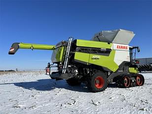 Main image CLAAS Lexion 8700TT 14