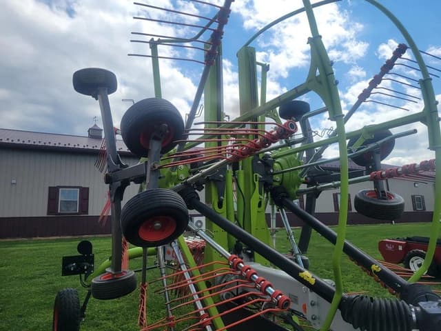 Image of CLAAS 2800 equipment image 2
