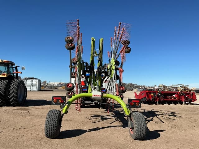 Image of CLAAS Liner 3100 equipment image 3