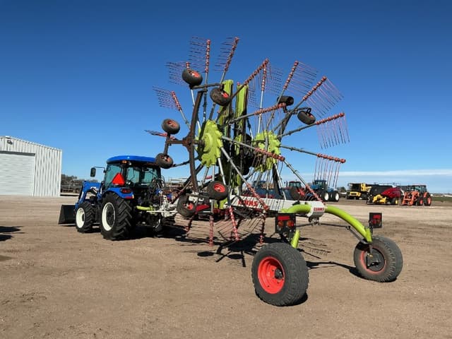 Image of CLAAS Liner 3100 equipment image 2