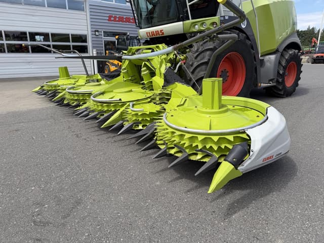 Image of CLAAS Orbis 750 equipment image 3