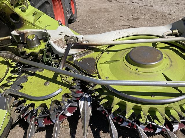 Image of CLAAS Orbis 750 equipment image 4