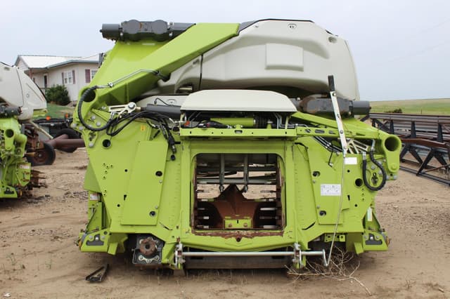 Image of CLAAS Orbis 750 equipment image 3