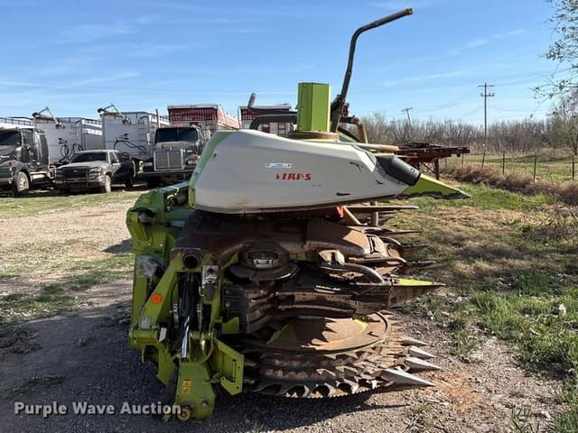 Image of CLAAS Orbis 750 equipment image 3