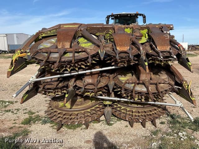 Image of CLAAS Orbis 900 equipment image 1