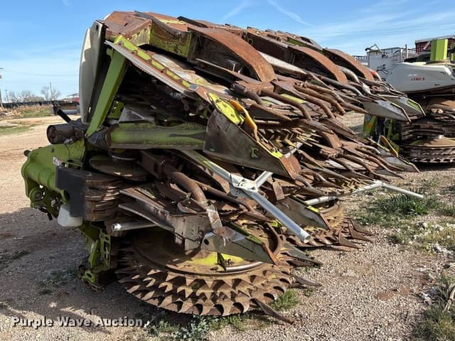 Image of CLAAS Orbis 900 equipment image 2