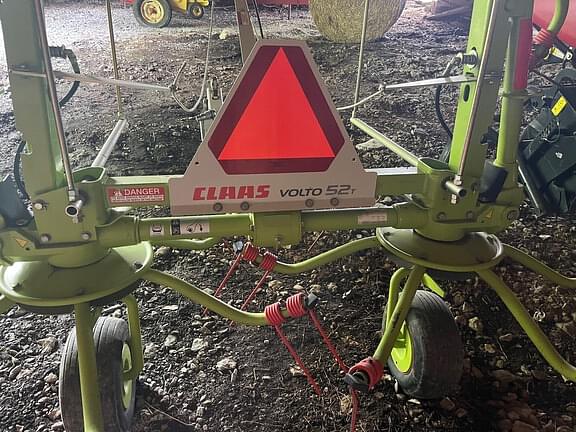 Image of CLAAS Volto 52T equipment image 3
