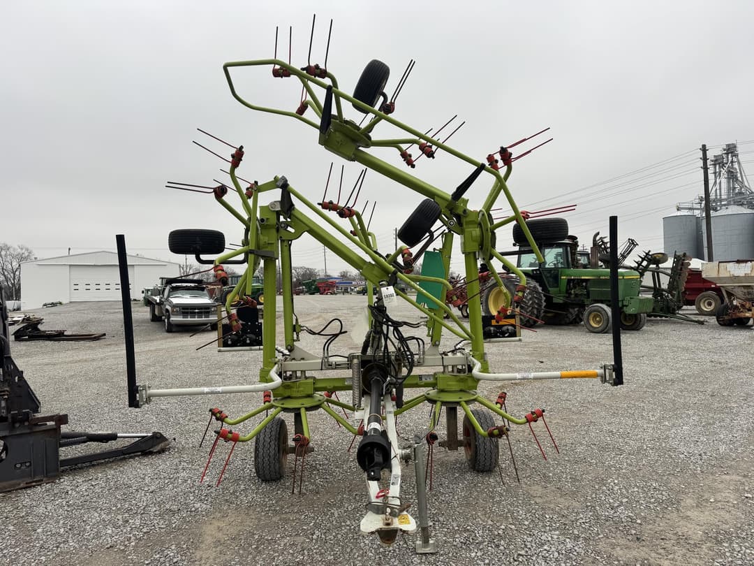 Image of CLAAS Volto 800TH Primary image