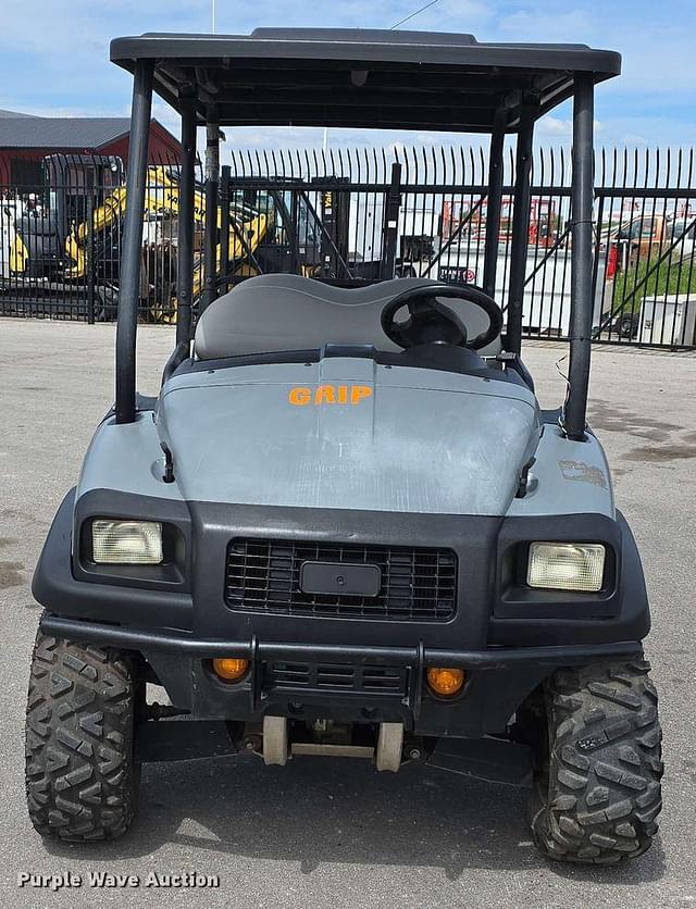 Image of Club Car Carryall 1700 equipment image 1