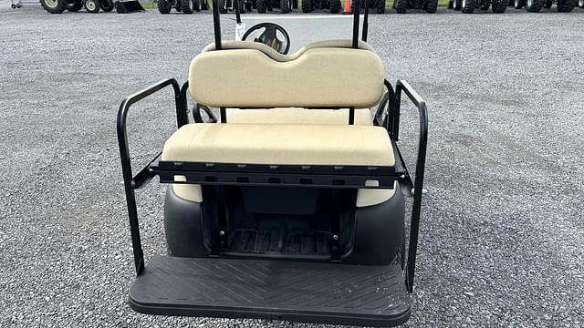 Image of Club Car Tempo equipment image 3