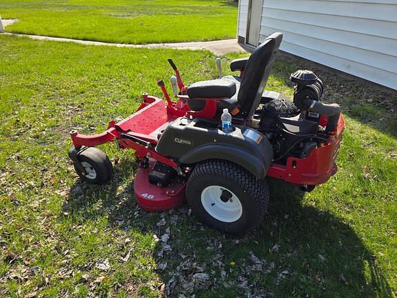 Image of Country Clipper XLT equipment image 2