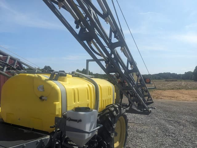 Image of Crop Care AGX500T-7 equipment image 3