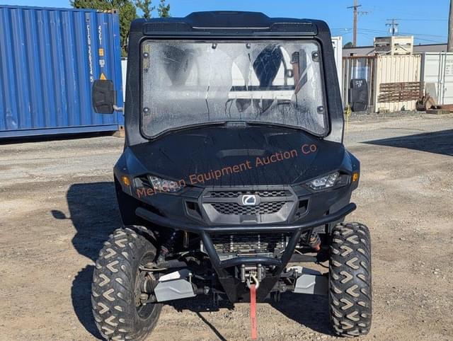 Image of Cub Cadet Challenger 750 equipment image 1