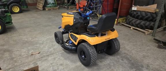 Image of Cub Cadet LT42E equipment image 4