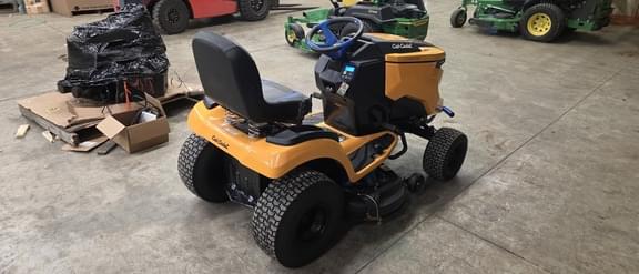 Image of Cub Cadet LT42E equipment image 3