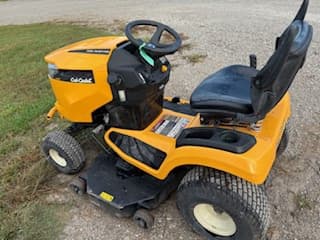 Image of Cub Cadet XT2 LX46 equipment image 4